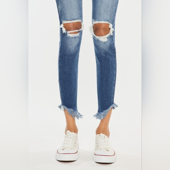 Just In!! Kancan High Waist Distressed Raw Hem Ankle Skinny Jeans - Picture 8 of 9